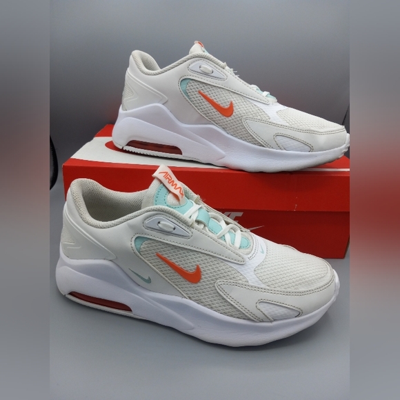 Nike Shoes - Womens Nike Air Max Bolt